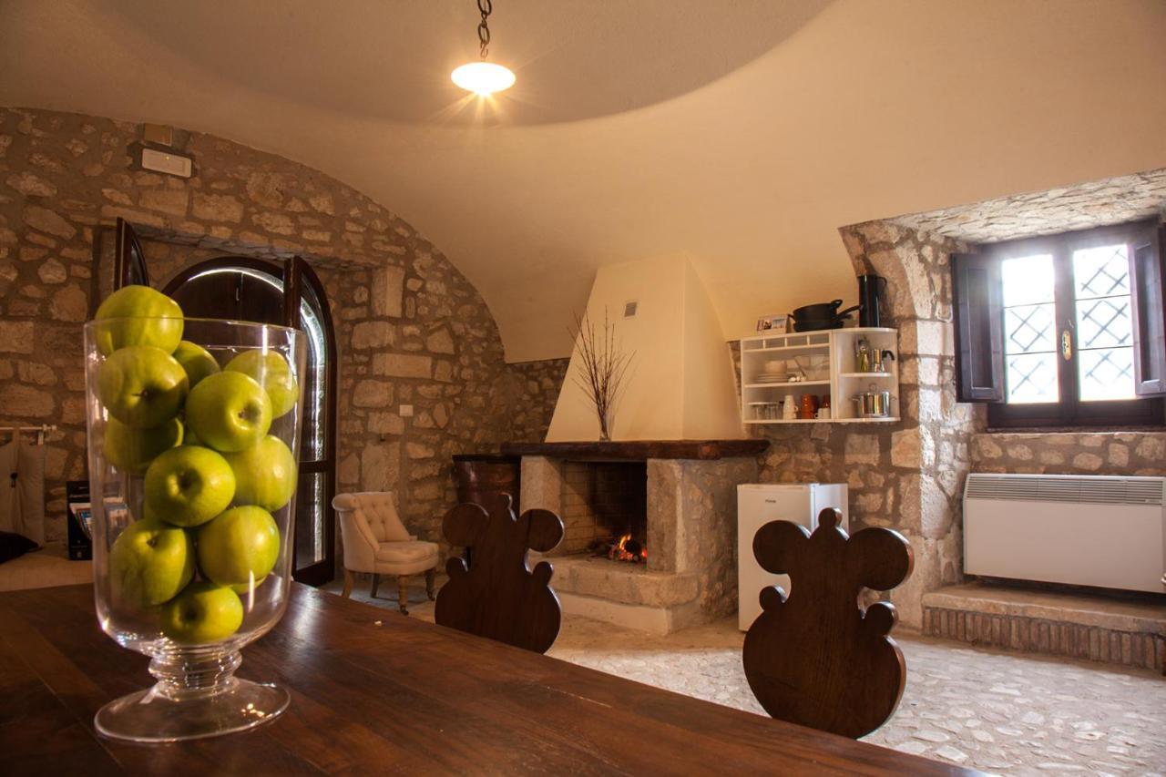 Agriturismo La Commenda-Adults Only Кашія Номер фото