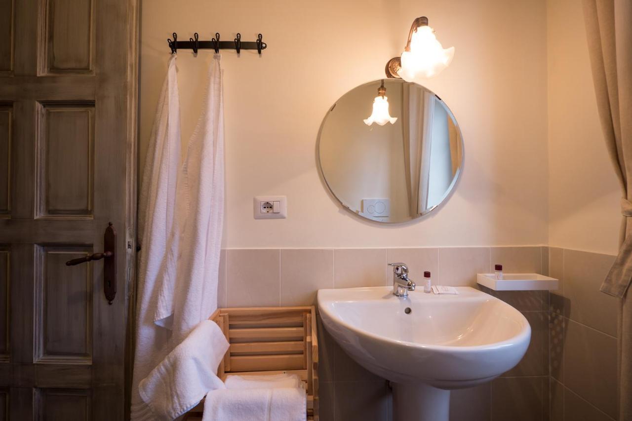 Agriturismo La Commenda-Adults Only Кашія Номер фото