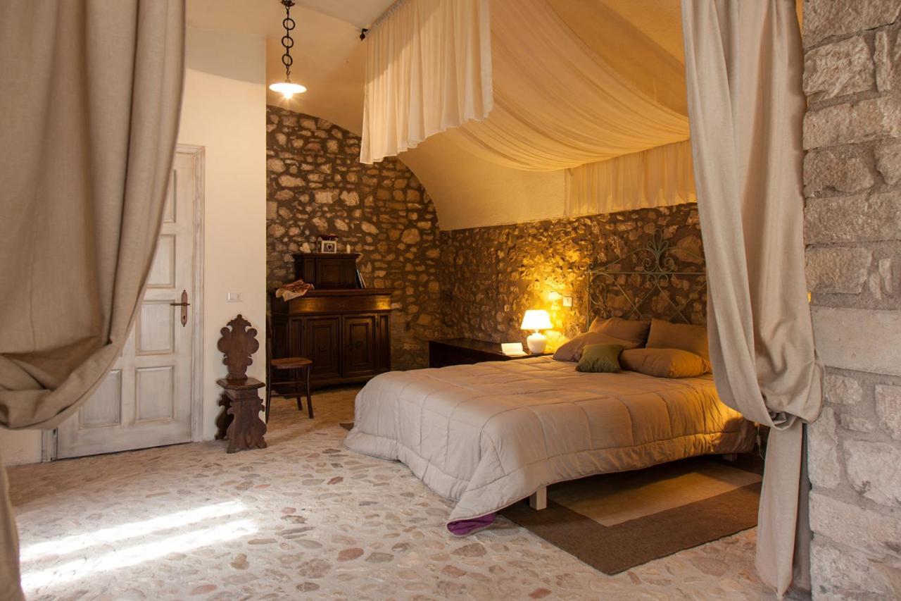 Agriturismo La Commenda-Adults Only Кашія Номер фото