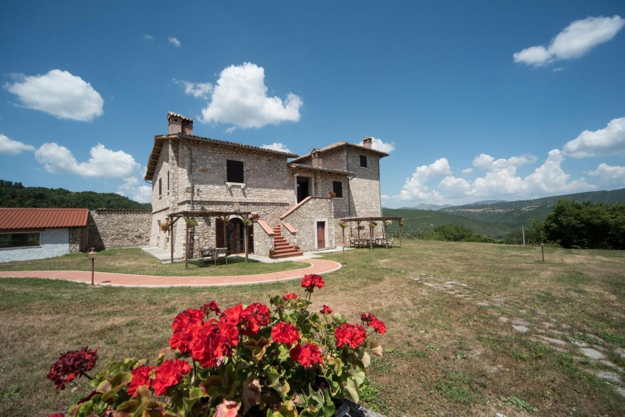 Agriturismo La Commenda-Adults Only Кашія Екстер'єр фото