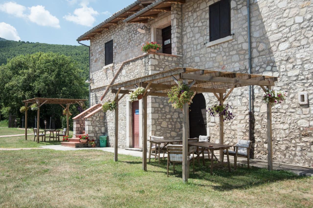 Agriturismo La Commenda-Adults Only Кашія Екстер'єр фото