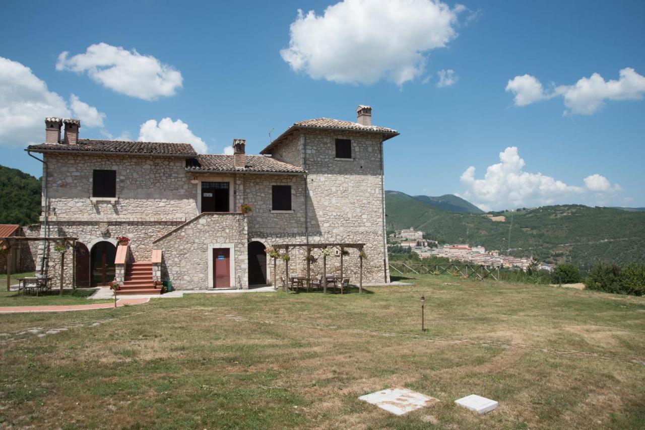 Agriturismo La Commenda-Adults Only Кашія Екстер'єр фото